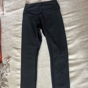 ALO Yoga Black Leggings AIRLIFT cheetah print